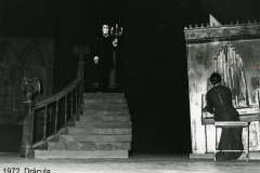 24.-1972.-Dracula-10-TEATRO.